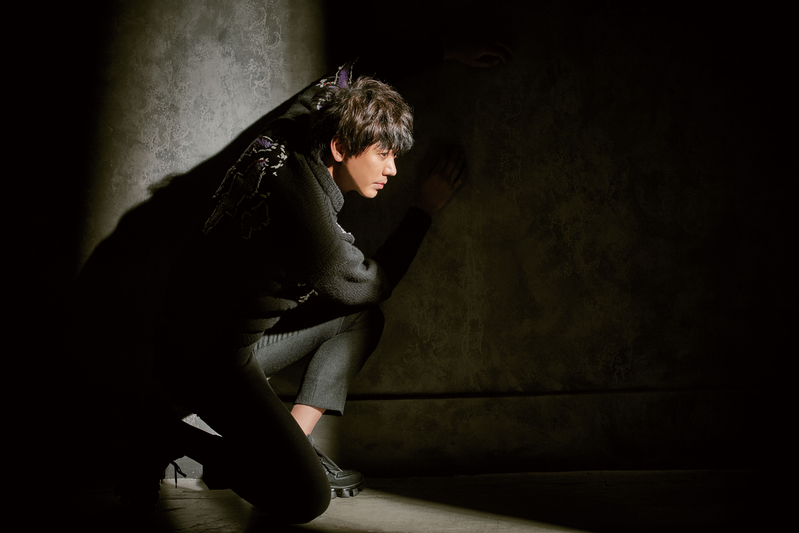 信 煉出全新光芒 用細膩口吻談情說愛