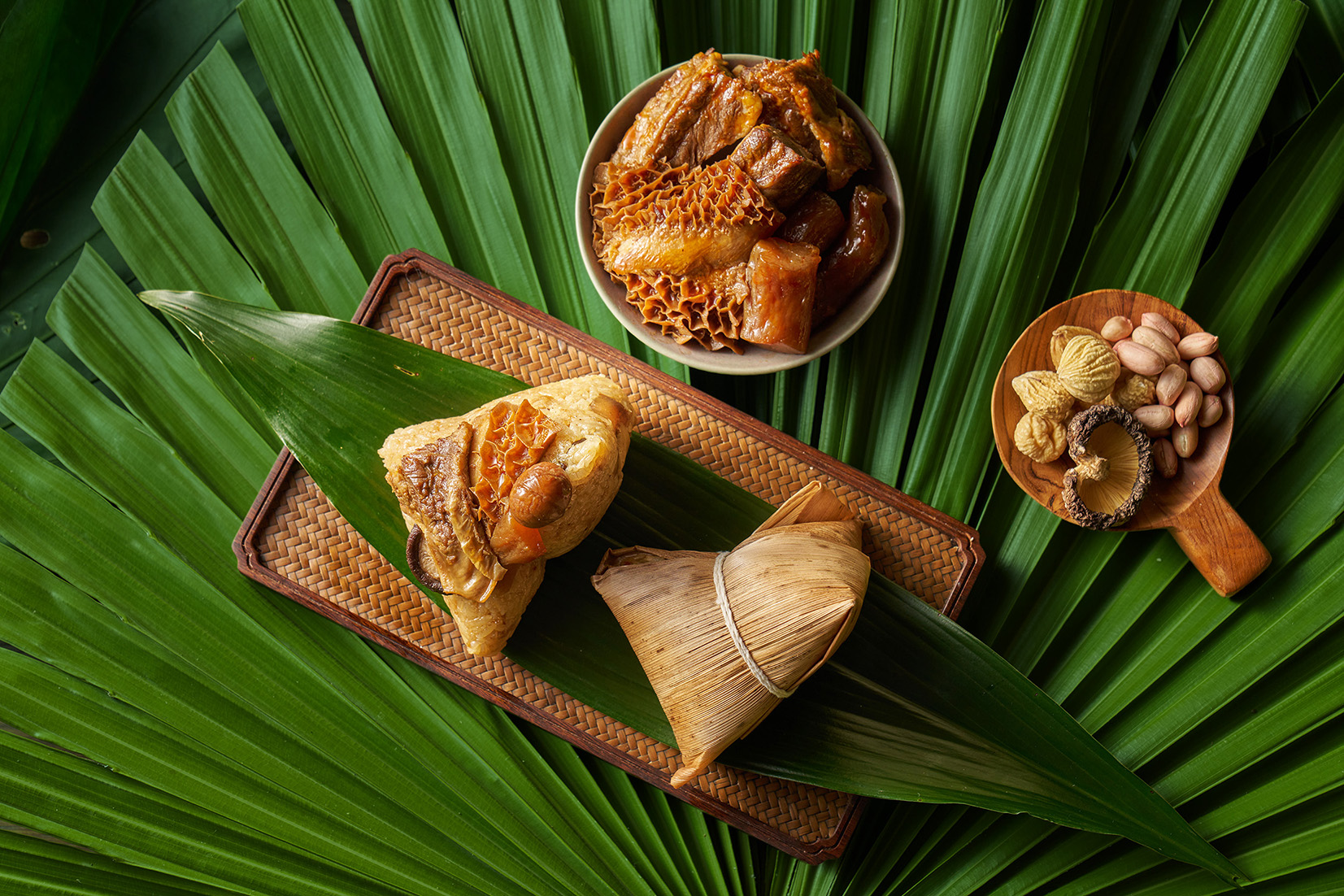 【台北美福大飯店】結合招牌鮮嫩牛肉及川麻醬汁推出「麻辣牛三寶粽」