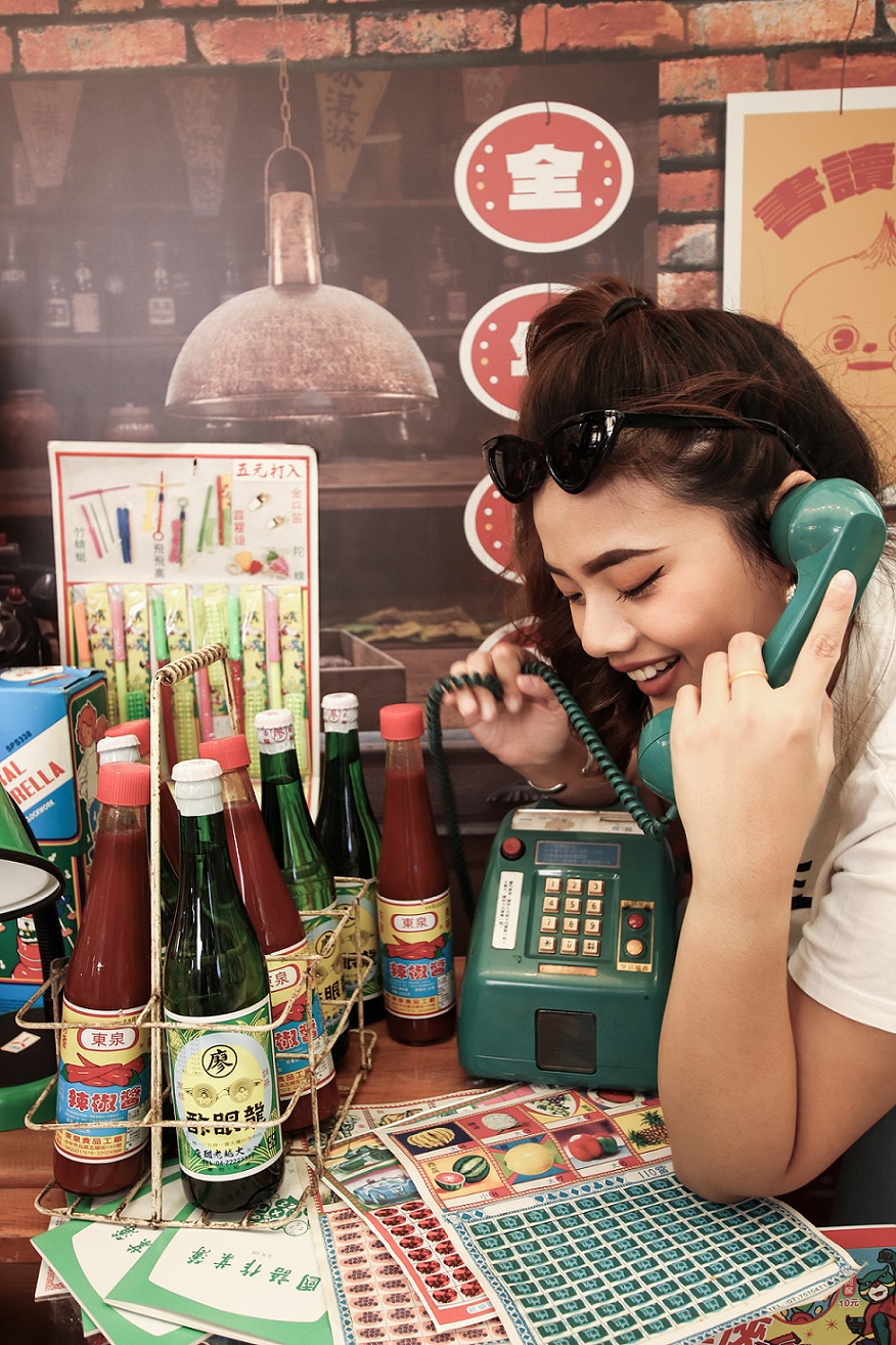 【台北趣淘漫旅發稿照05】展示琳瑯滿目的古著藏品，打造台式情懷的潮美學打卡點