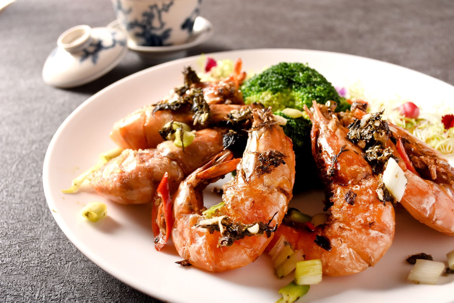 【新聞照片】橄欖菜焗七星蝦 圓山大飯店提供