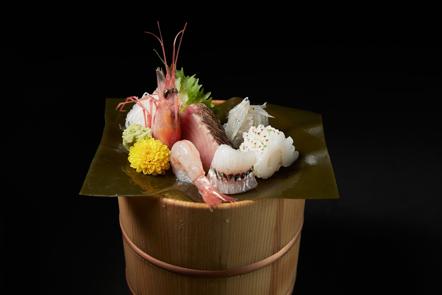 900刺身盛合。圖／飛花落院提供