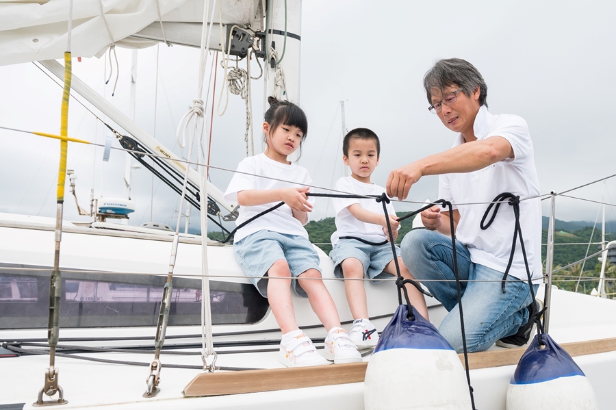 900新聞附件(三) 礁溪寒沐酒店紅牡蠣遊艇俱樂部遊艇自駕課程活動形