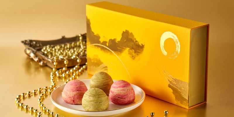 澄月禮盒 蛋黃餅 直人手做蛋黃酥,口感層次豐富,入口即化