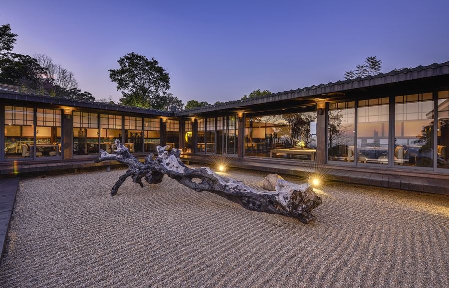 900二樓茶屋戶外風景。(圖／飛花落院提供)