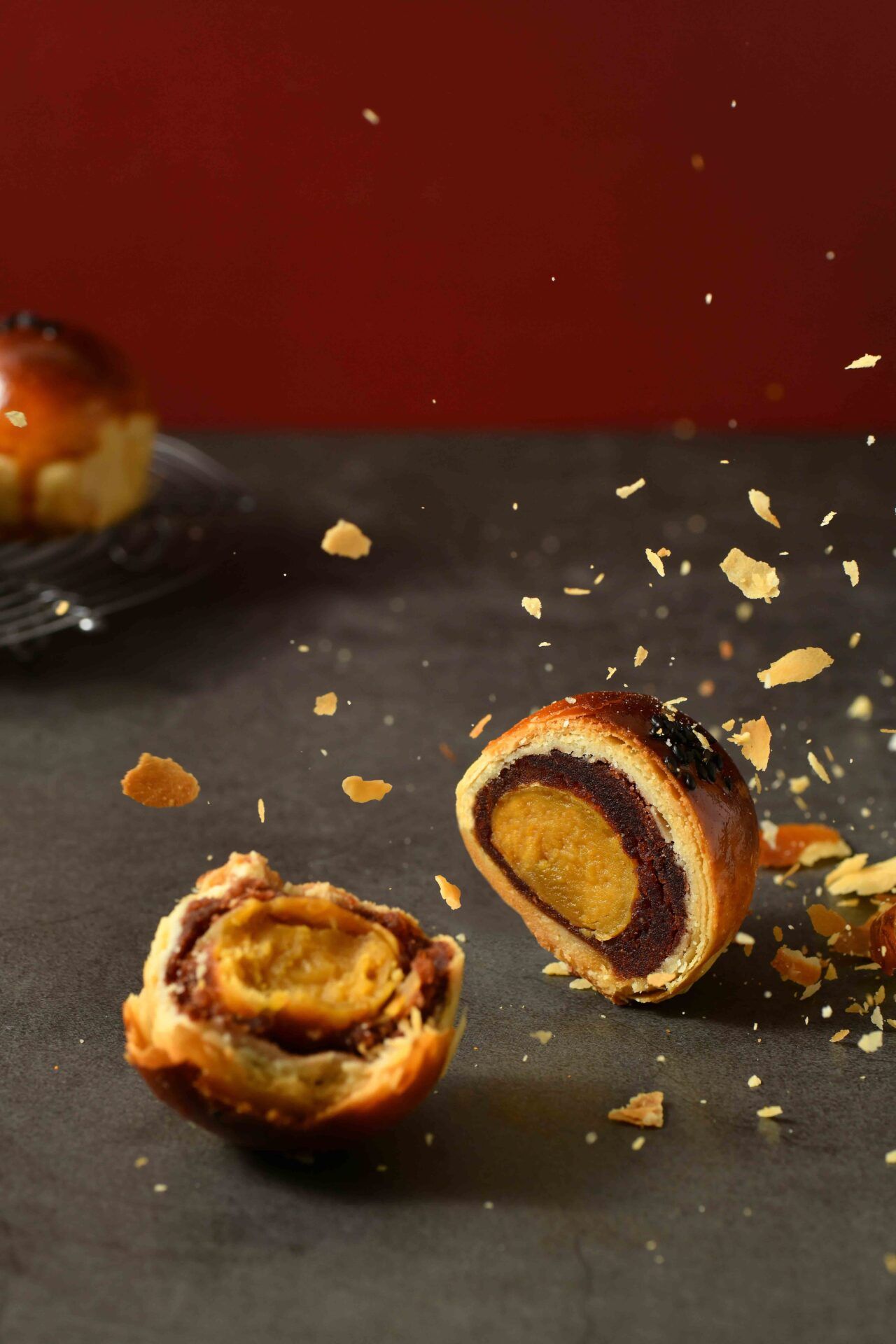 中秋月餅禮盒莎士比亞烘焙坊「心蛋黃酥」售價 8入840元(1盒)d