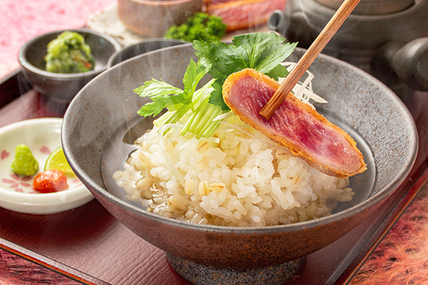 5ca2705ed08e012047837cbad5f700d1