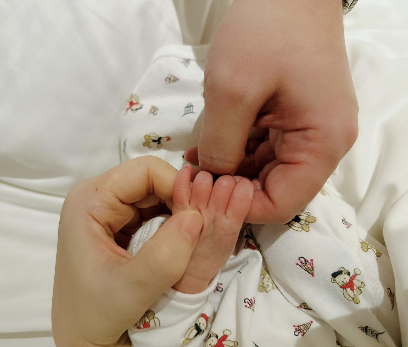 Selina任家萱產子小腰果2