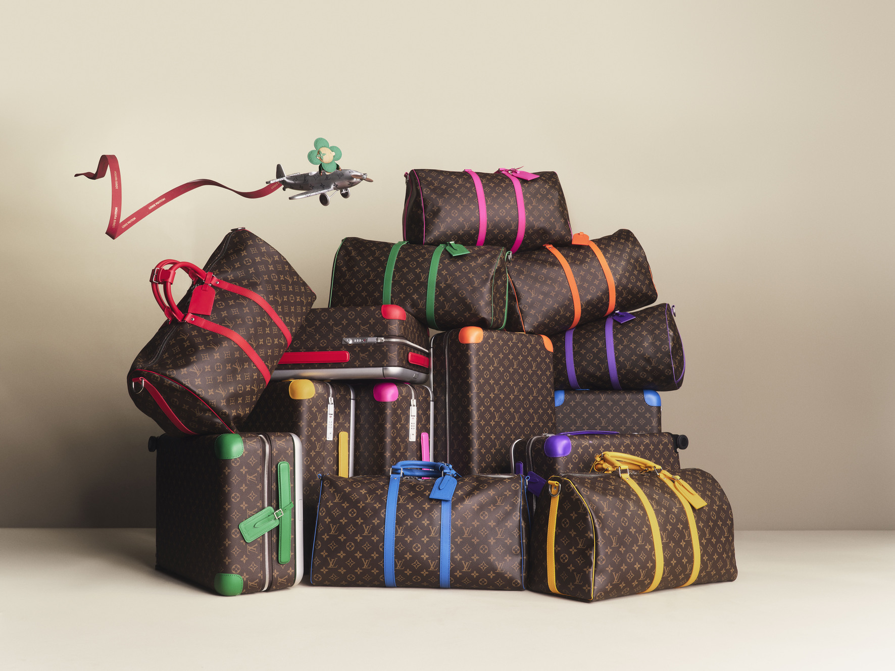 Louis Vuitton Christmas 23 Still Life ©charles Negre 16