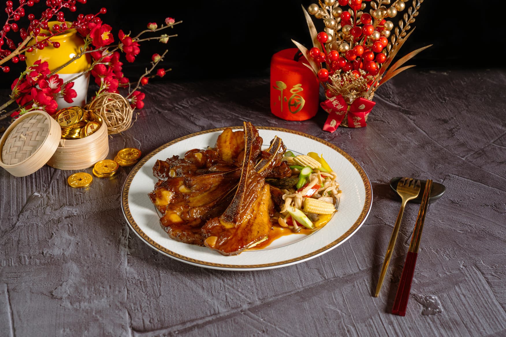 【典華】2024年菜外帶 極汁戰斧豬佐時蔬