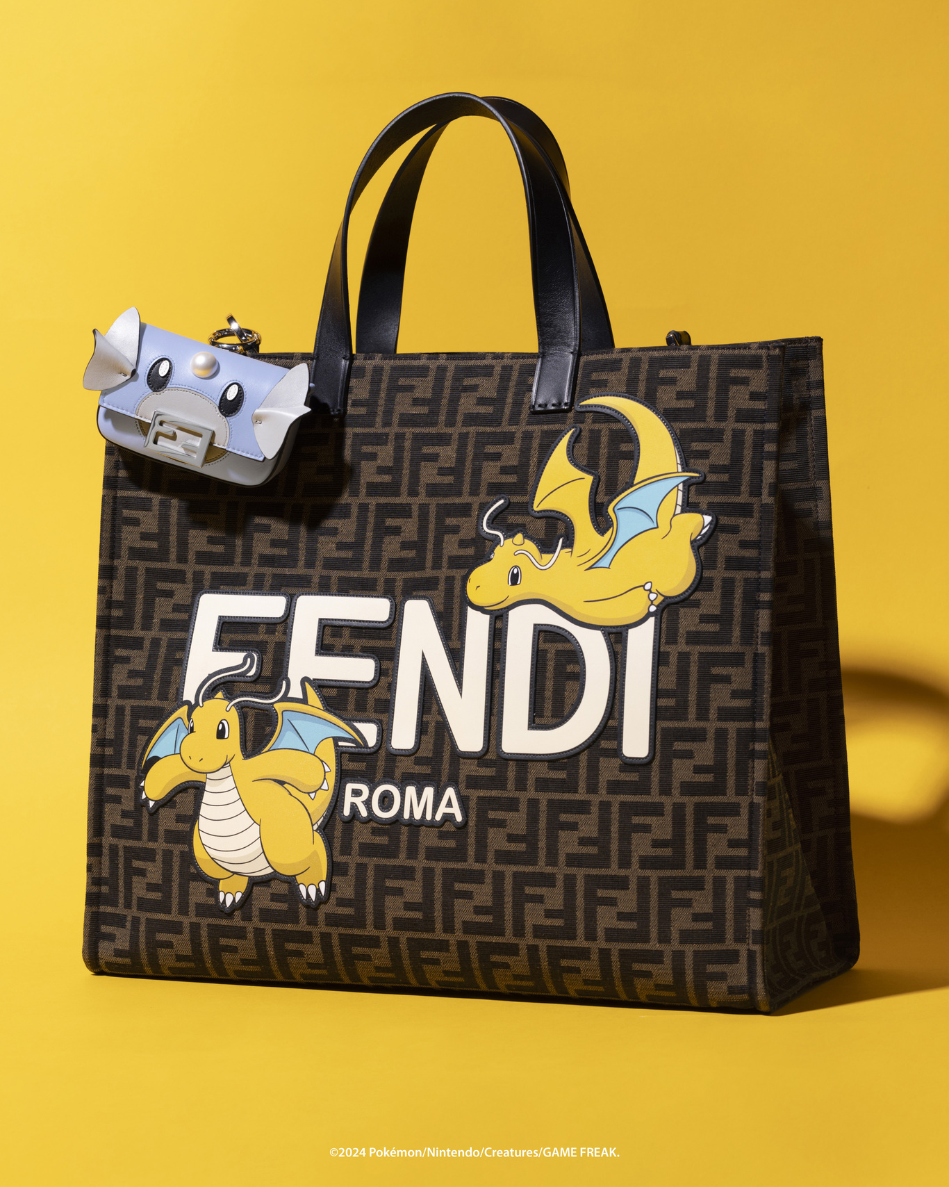【fendi】fendi X Frgmt X Pokémon聯名系列 Shopper Dragonite 及 Nano Baguette 3d Marquetry Dratini 價格店洽