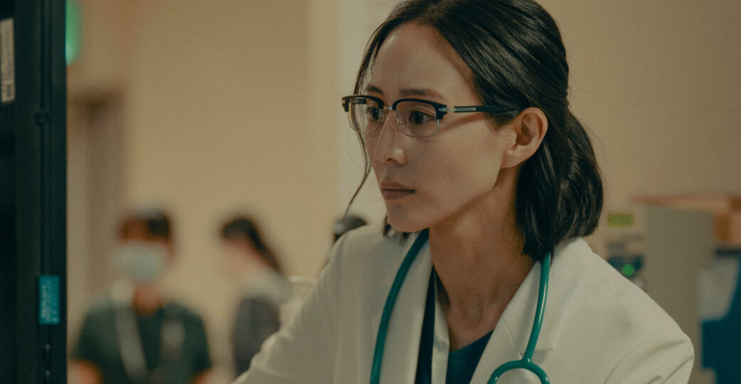 【公視提供】《化外之醫》結合了公視長期關注的新移民議題，共同孵育這一部融合移工、醫療、犯罪等元素的全新劇集。