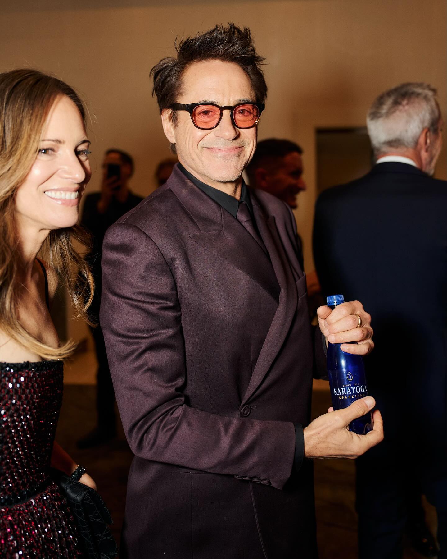 【翻攝金球獎ig】小勞勃道尼拿下最佳男配角肯定,上台致詞時感性向劇組道謝。