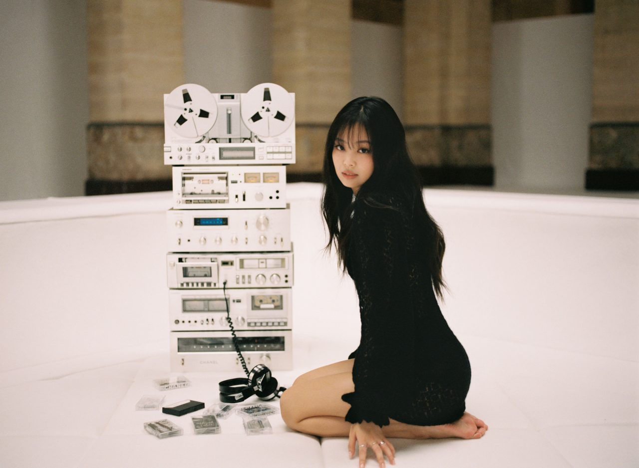 【翻攝chanel Ig】近日jennie受訪時首度透露心聲，直言想要更多的自由。