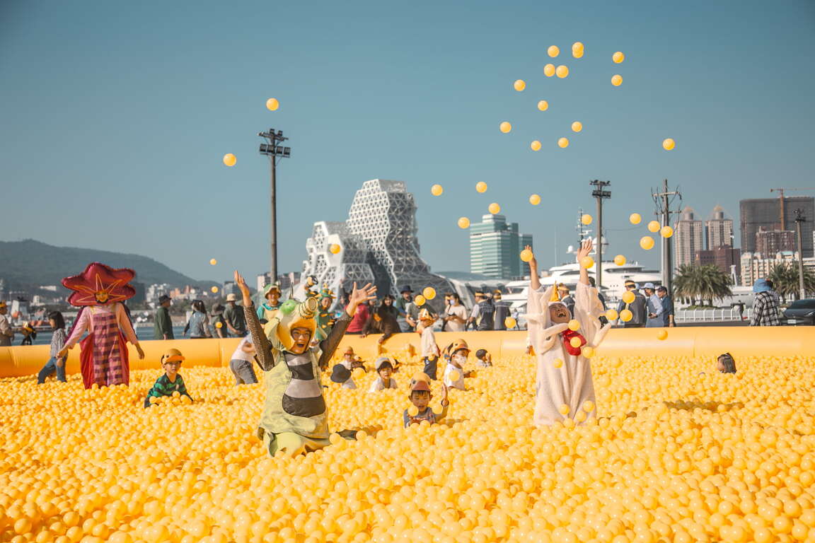 【高雄旅遊網】樂園球池