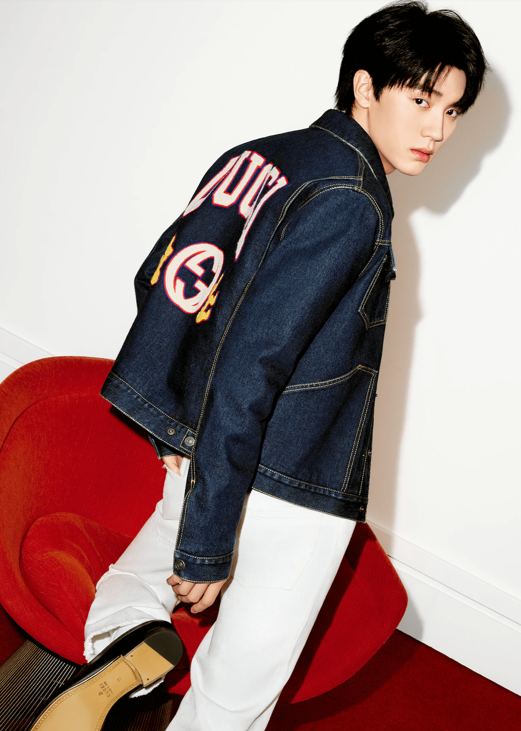 【gucci】2024龍年新春特輯gucci龍年新春系列 中國演員周翊然