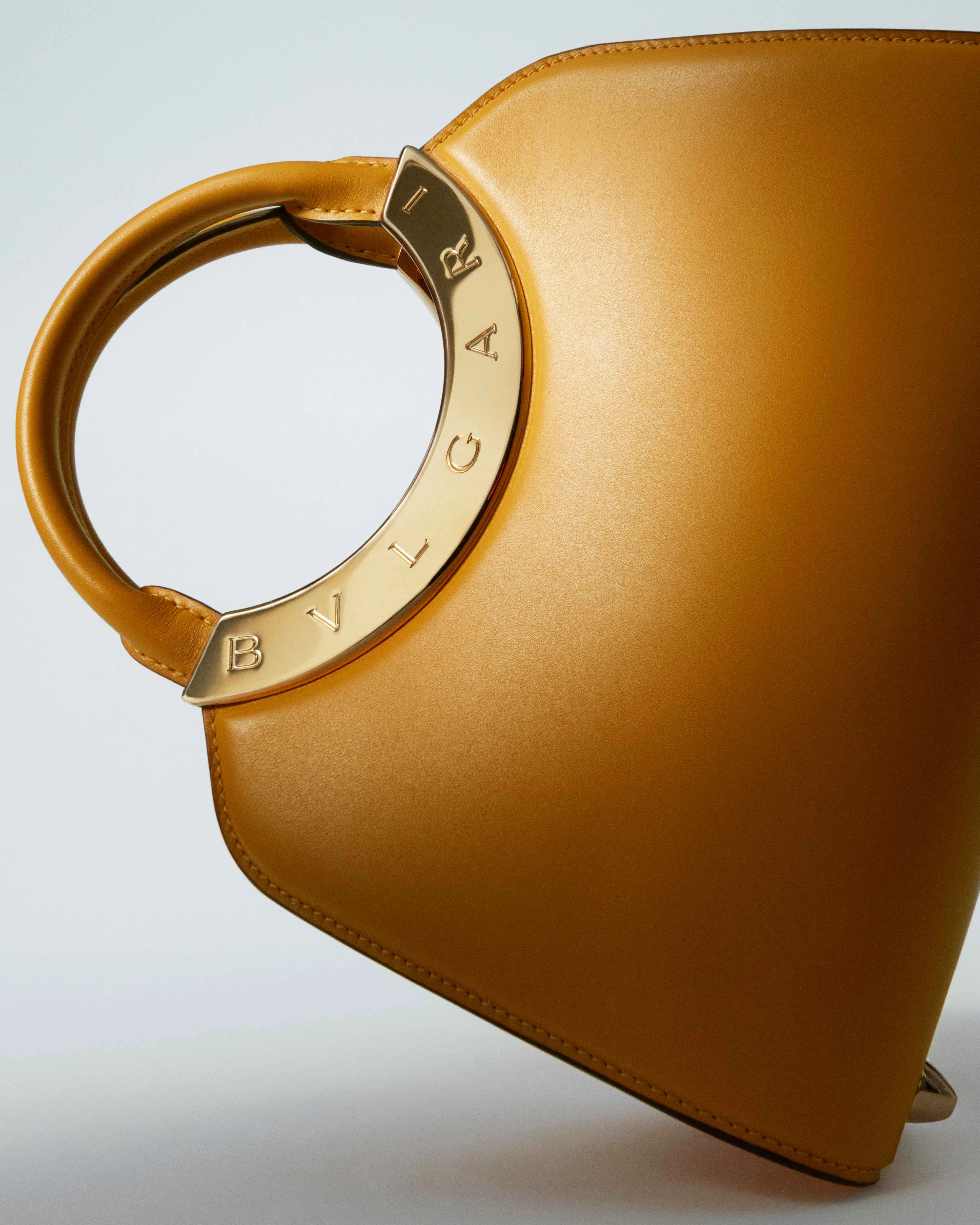 【機場穿搭】bvlgari Roma 價格店洽