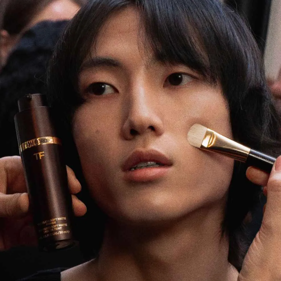 【tom Ford】後台彩妝濾鏡妝前乳 Nt$3,500 2024春夏彩妝