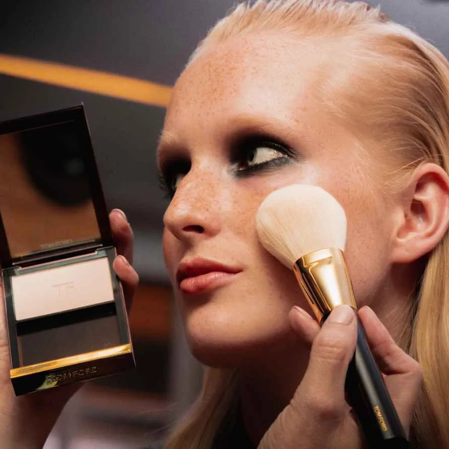 【tom Ford】後台星光蜜粉餅 2024春夏彩妝 Nt$3,200