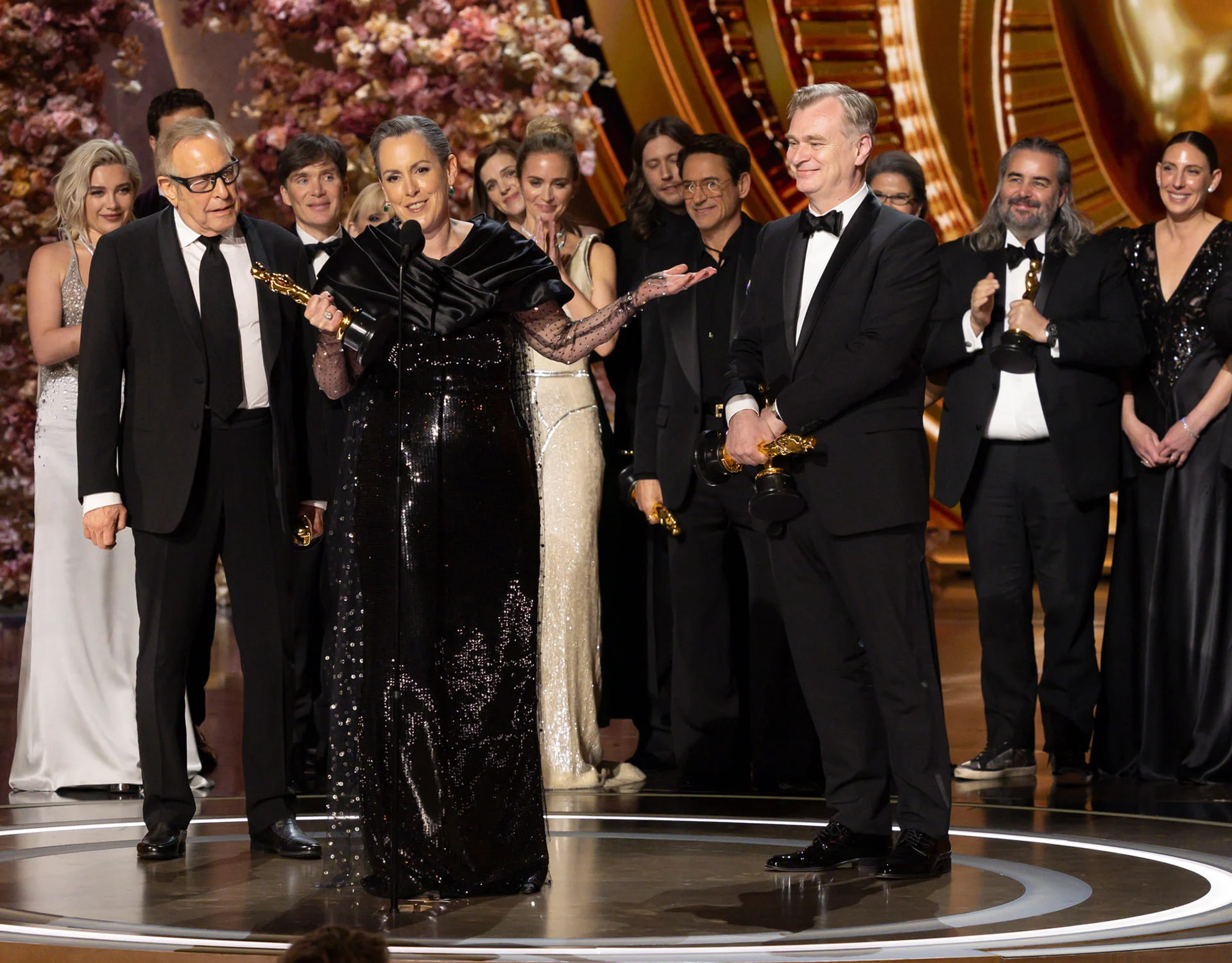 【翻攝imdb】席尼莫菲和導演克里斯多夫諾蘭是舊識，兩人曾多次合作，是非常知名的影壇拍檔。 