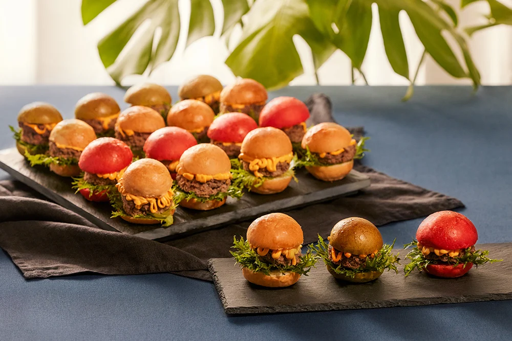 【早午餐推薦】煙波十菜之一的橄欖菜和牛堡。© 煙波大飯店 Tuya