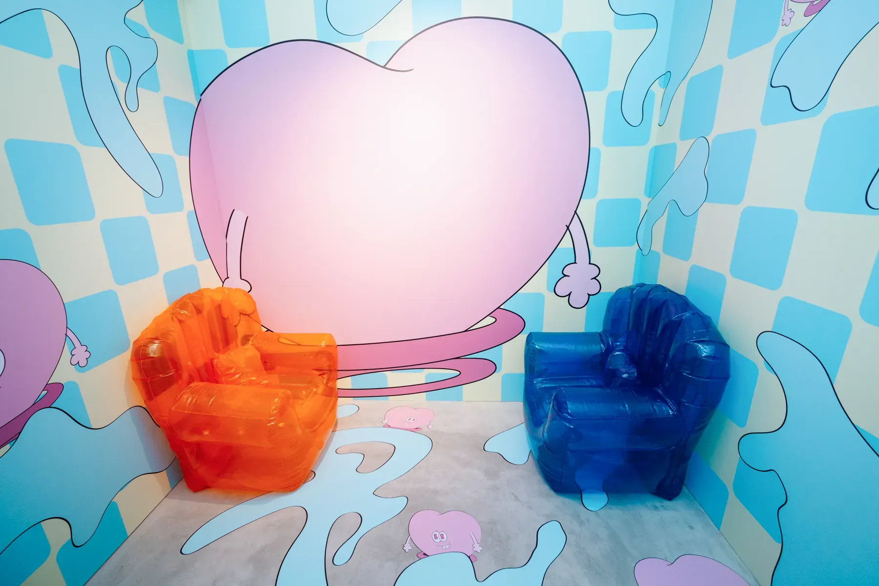 Kingjun 特別創作極度 I ⼈的角色——愛⼼幽魂 消費者可於其中感受藍色海洋的害羞能量