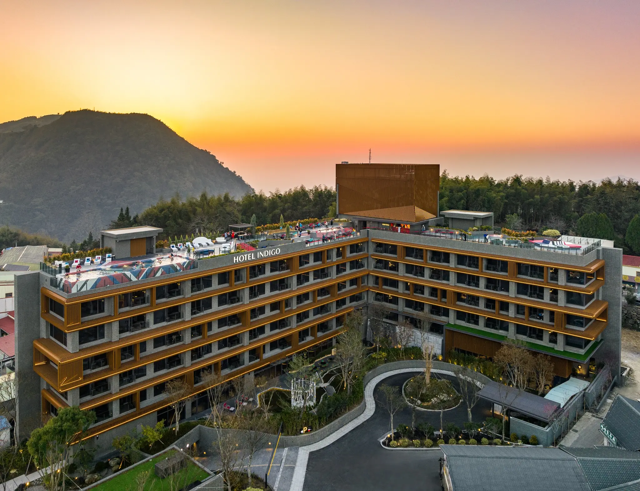 【阿里山英迪格酒店】酒店外觀