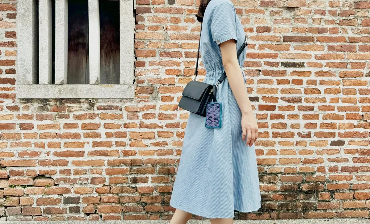 鱷魚古花窗防蚊片情境圖4