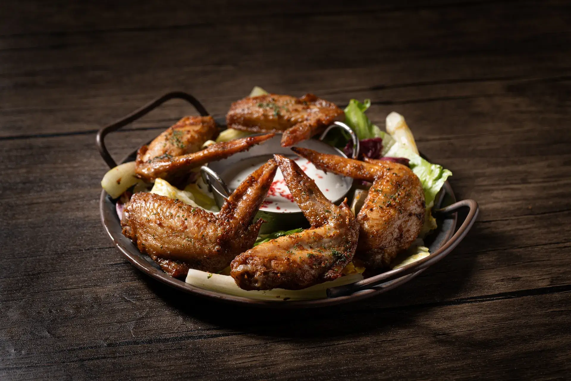 Rodeo餐酒館菜單推薦 野火香料烤雞翅佐藍紋乳酪醬5支nt 280