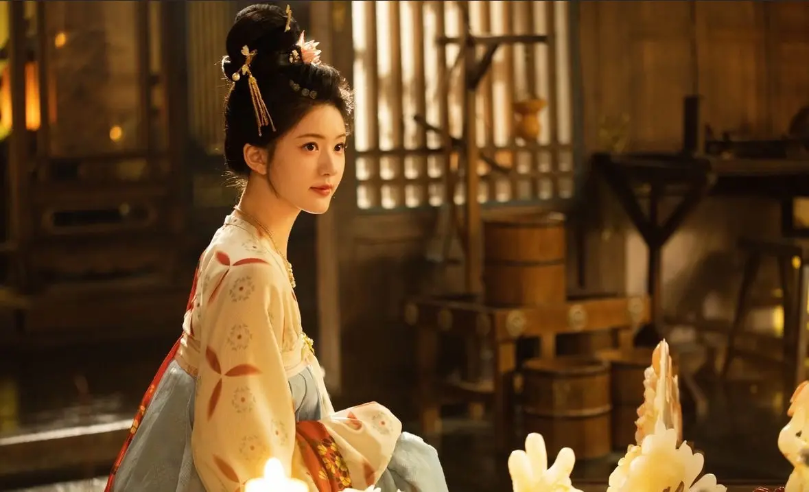 趙露思新劇【陳芊芊 官方微博】傳聞中的陳芊芊