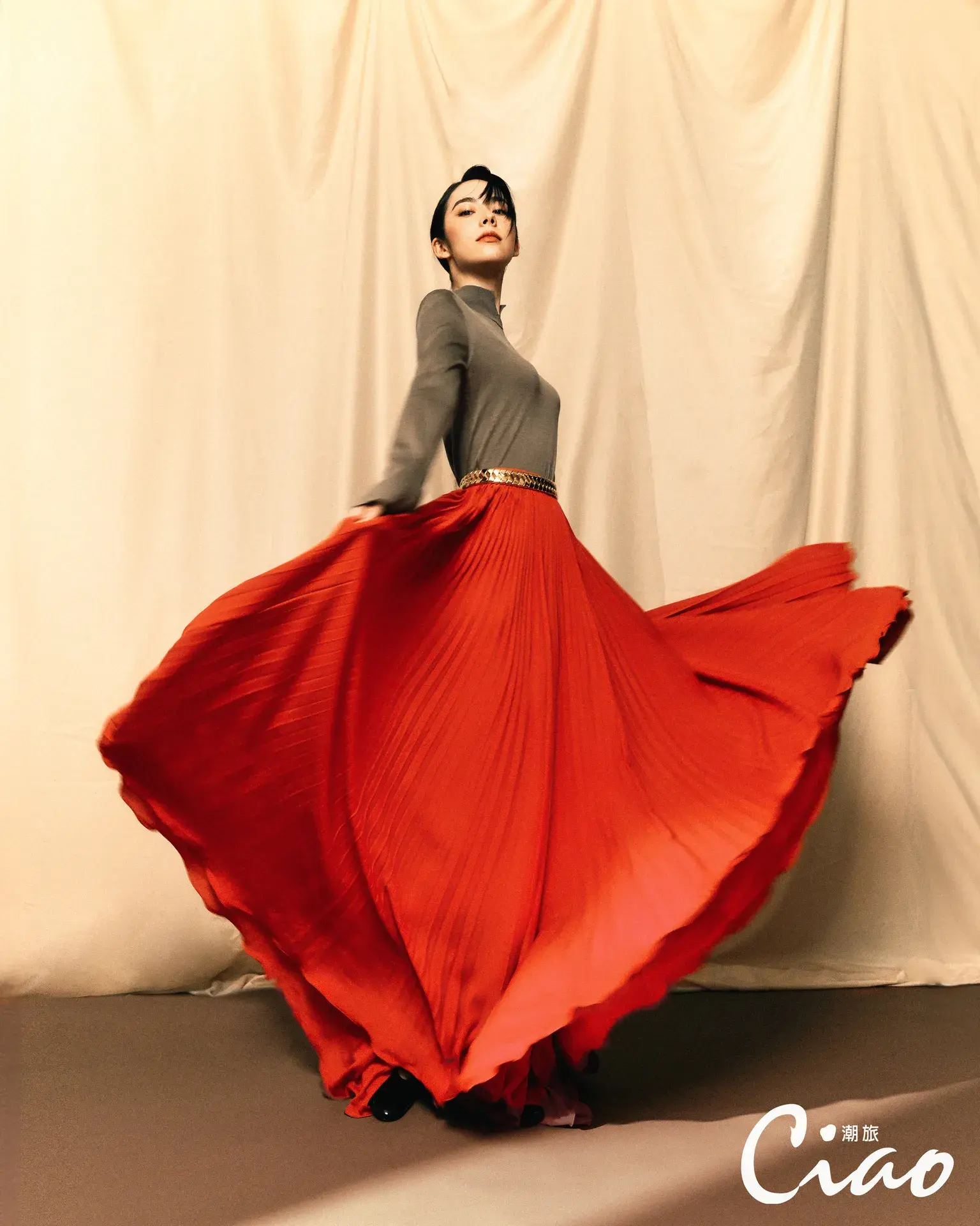 林奕嵐charlize Lamb Ciao潮旅雜誌66期封面人物 Boss Balmain Versace Ferragamo