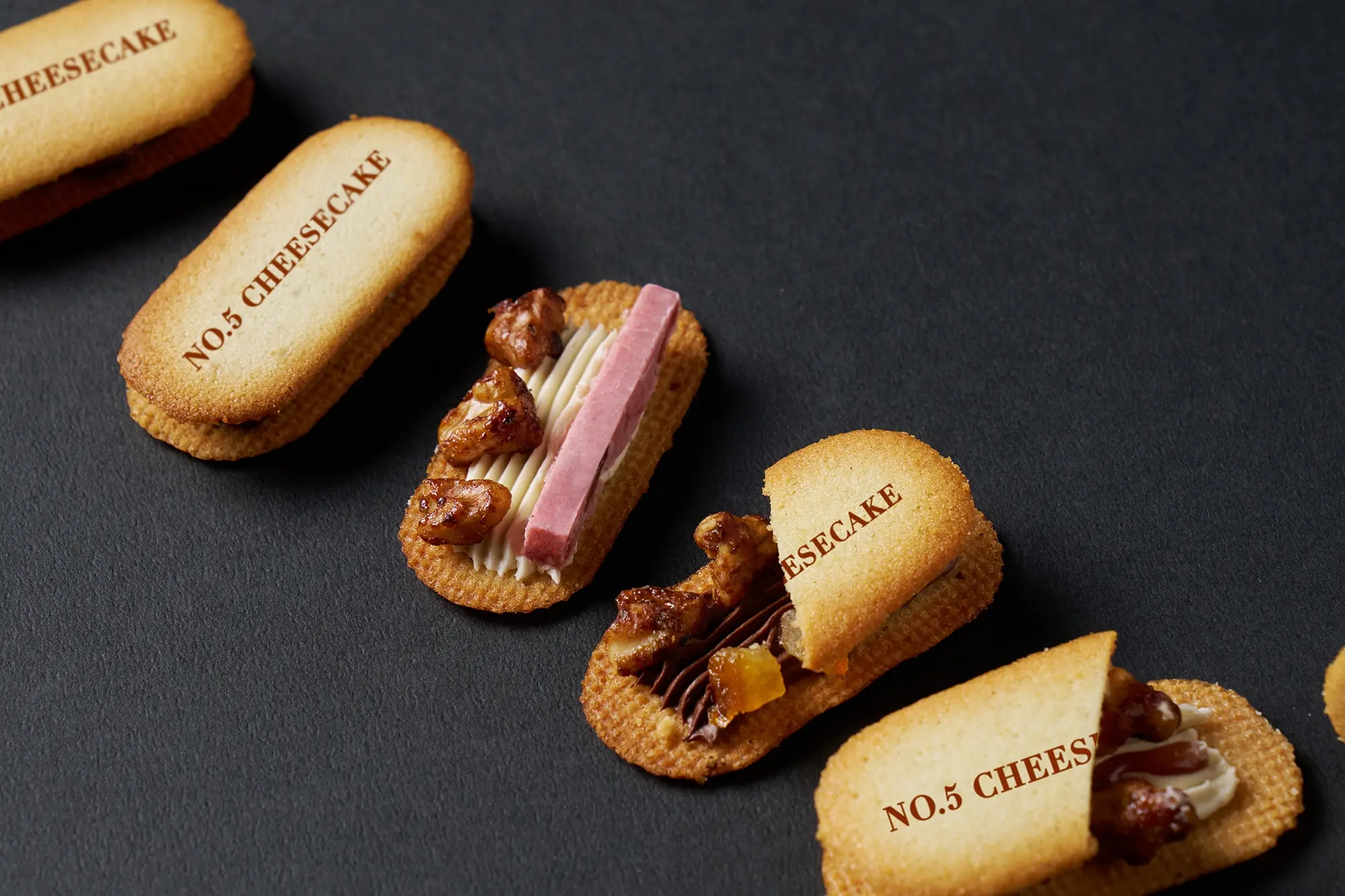 【5號起司蛋糕】奶油堅果夾心脆餅02