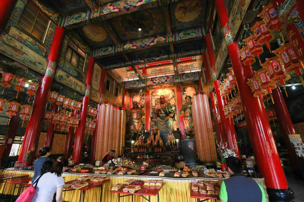 財神廟怎麼拜 全台財神廟推薦 高雄關帝廟【高雄旅遊網】高雄關帝廟