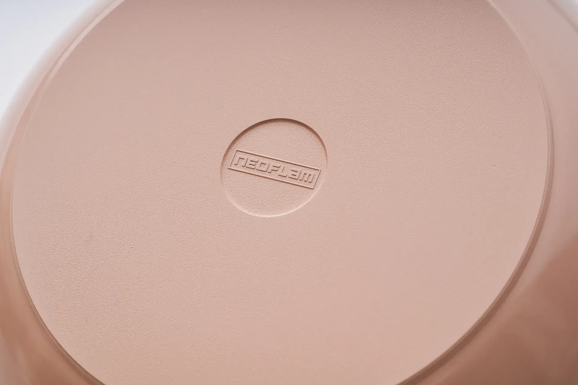 Neoflam小熊造型鍋8