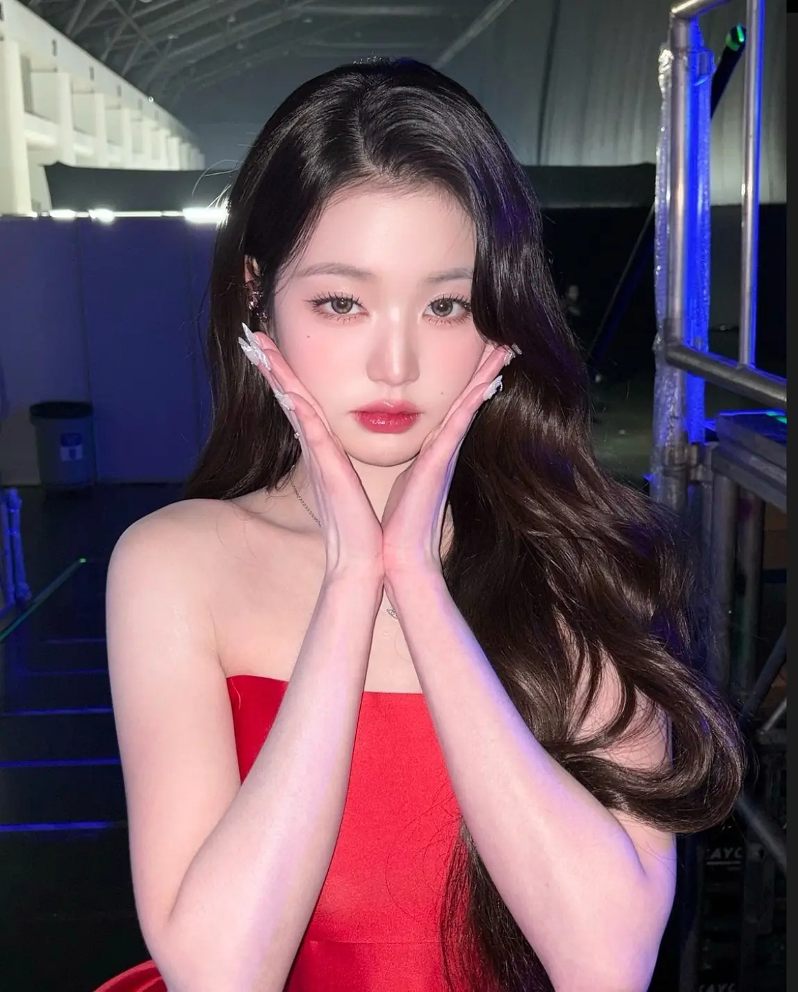 2025早春韓妝流行【ig For Everyoung10】捲翹漫畫睫毛：根根分明的透氣感