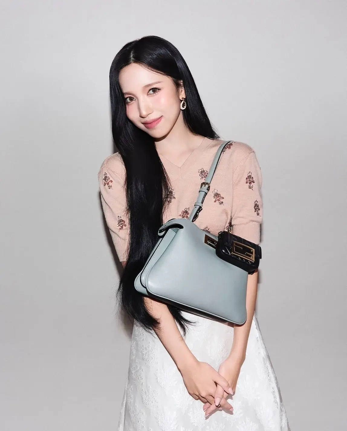 2025精品包推薦 Fendi Peekaboo Soft Small【fendi】fendi Peekaboo Soft Small