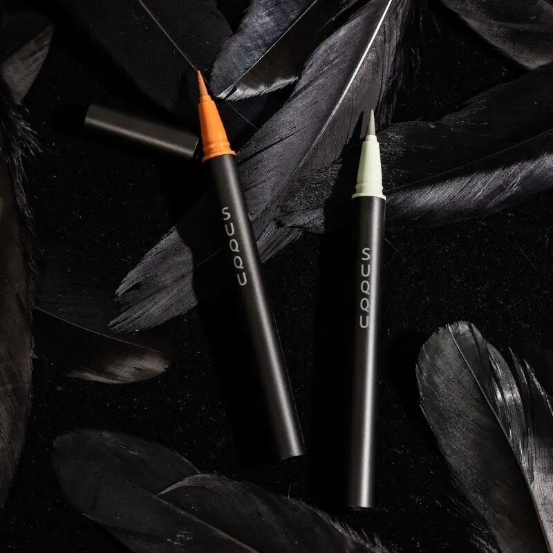 2025春季限定彩妝【suqqu】晶采艷色眼線筆