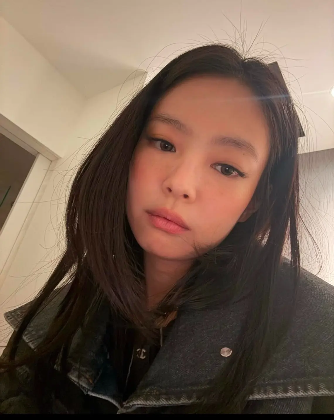 2025美式妝容趨勢【ig Jennierubyjane】局部遮瑕範例