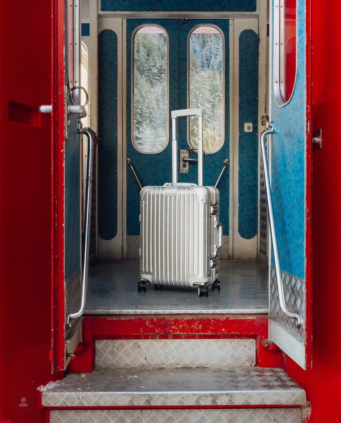 2025行李箱新選／rimowa、samsonite、tumi話題新品搶先看！旅人必收時尚與實用兼具行李箱