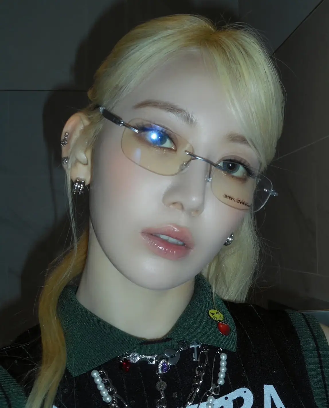 2025流行眼鏡趨勢 韓星同款【ig 39saku Chan】無眶眼鏡01