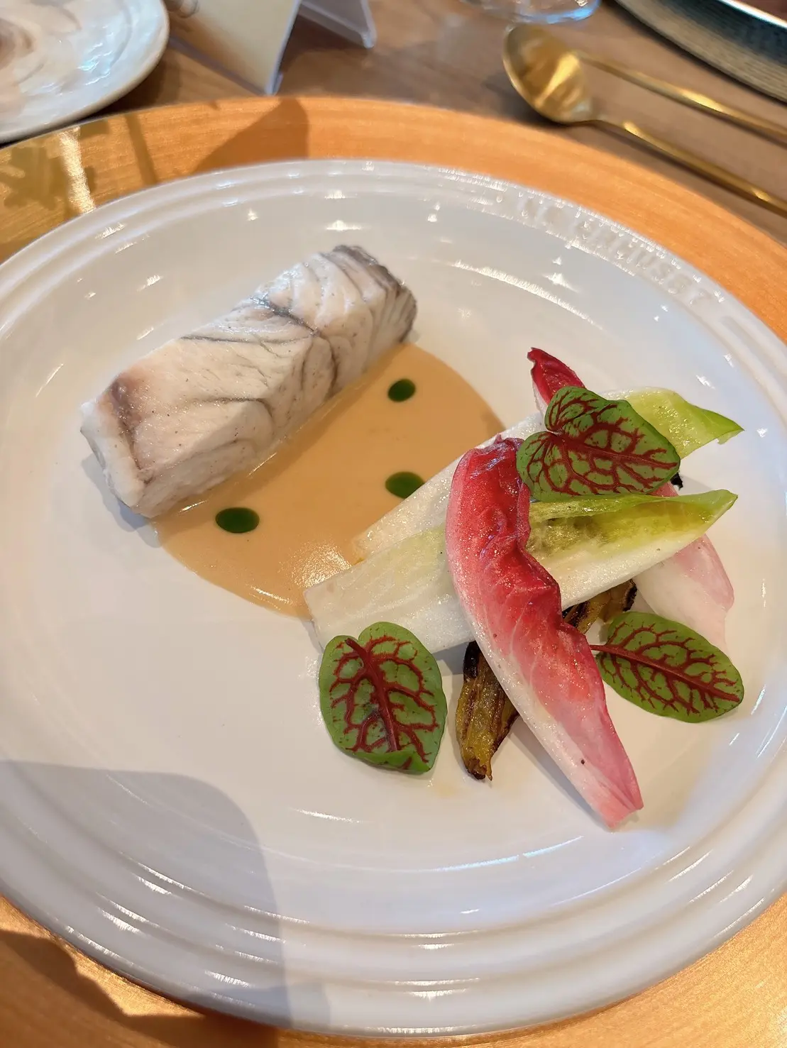 Salt Crusted Seabass Cooked In Le Creuset Endive Normandy Sauce（鹽烤鱸魚 菊苣 諾曼第醬）