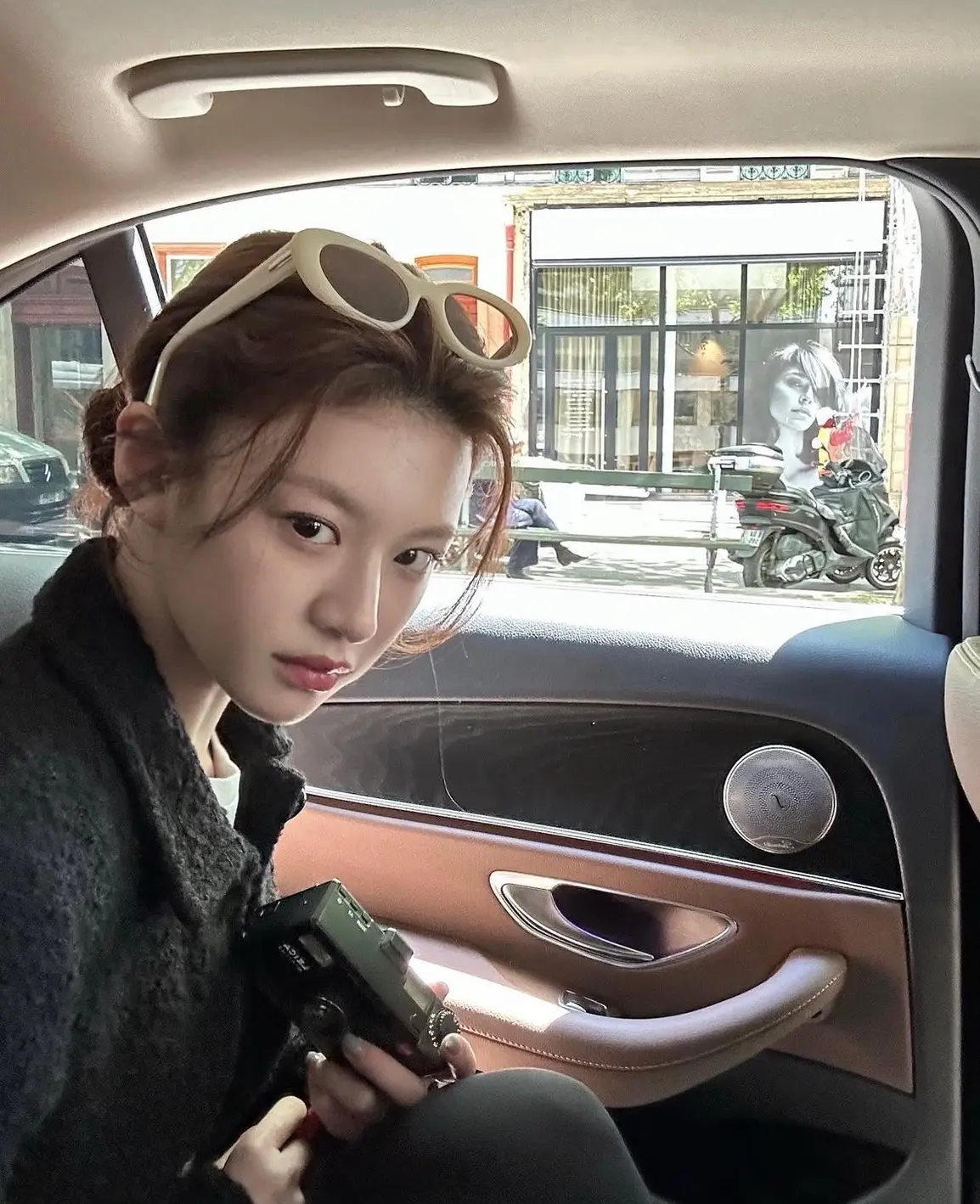 機智住院醫生生活 高允貞 保養 美妝【ig Goyounjung】高允貞05