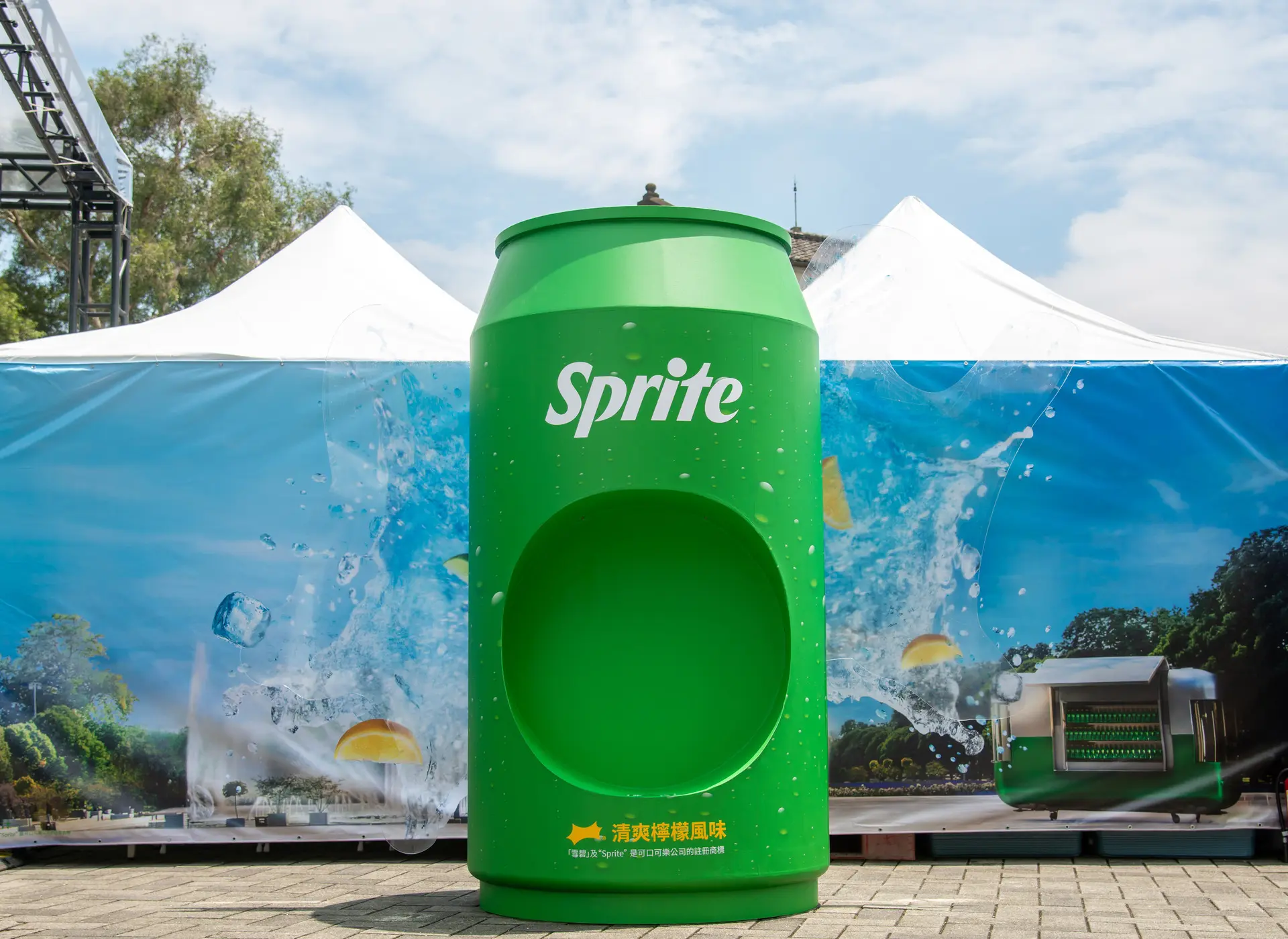 圖說03：巨型「雪碧」罐，超高顏值視覺震撼力，為今夏開啟酷爽序幕