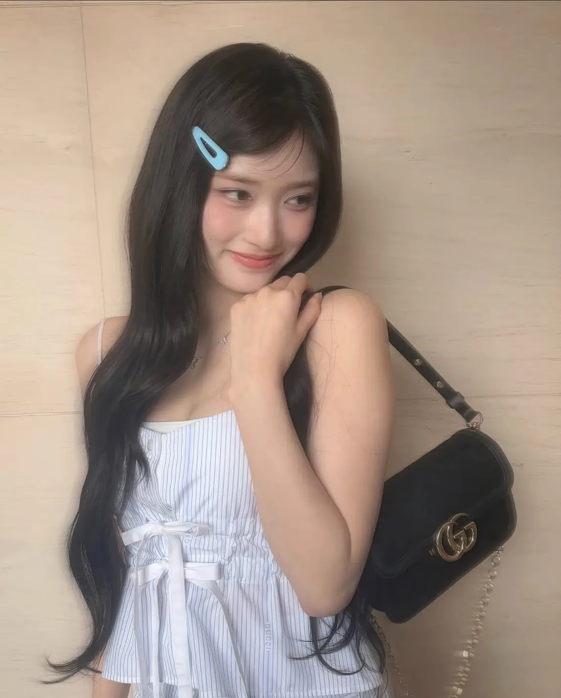 2025夏日流行元素跟著韓星穿搭美到不行！【ig Eeseooes】2025夏日流行元素06