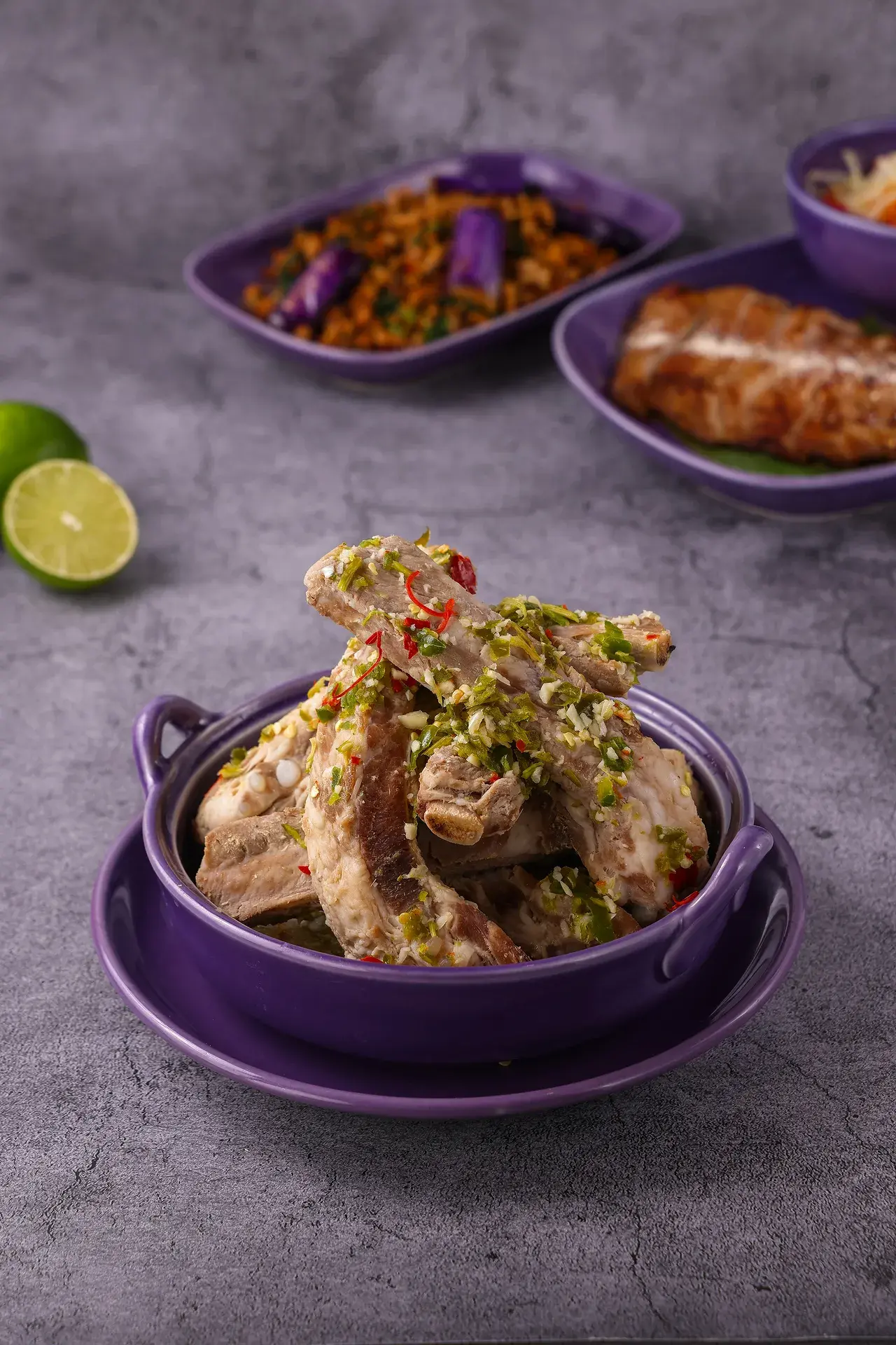 東南亞餐廳推薦 南洋料理美食10 被一層層堆疊出的火山排骨。