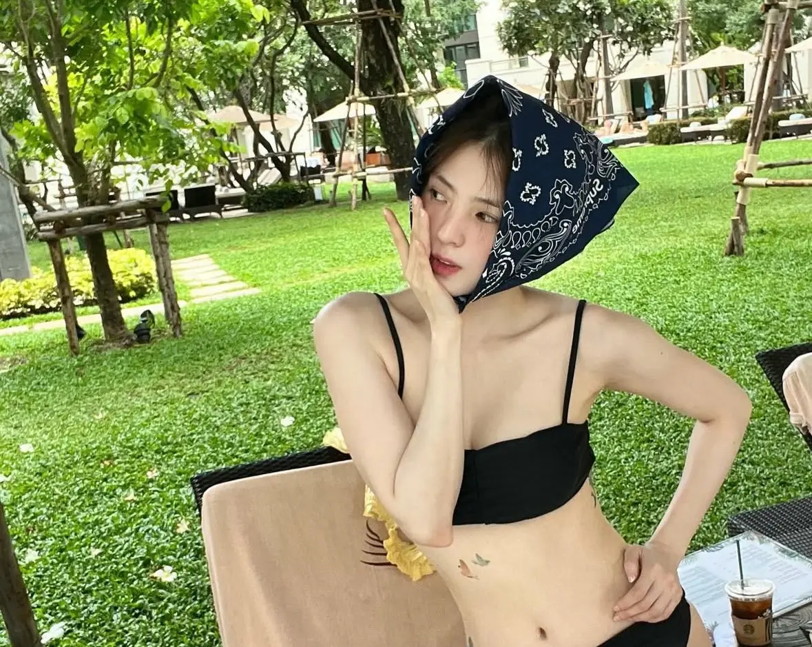 韓韶禧 美妝 保養 時尚【ig Xeesoxee 】韓韶禧08