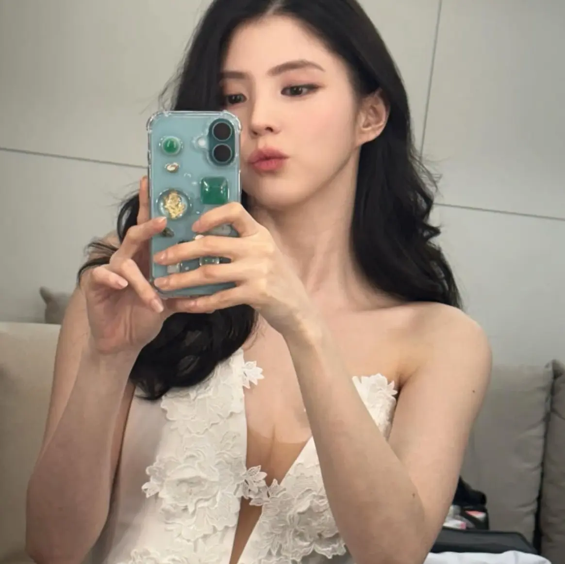 韓韶禧 美妝 保養 時尚【ig Xeesoxee 】韓韶禧01