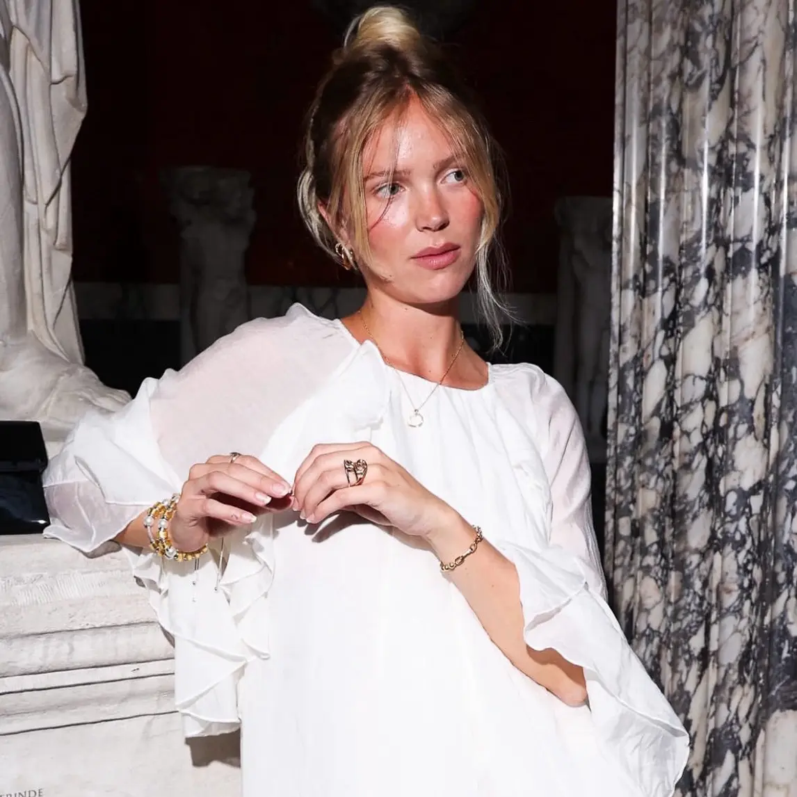 2025秋冬珠寶配飾六大亮點趨勢：大珍珠、流蘇耳環將再度華麗回歸