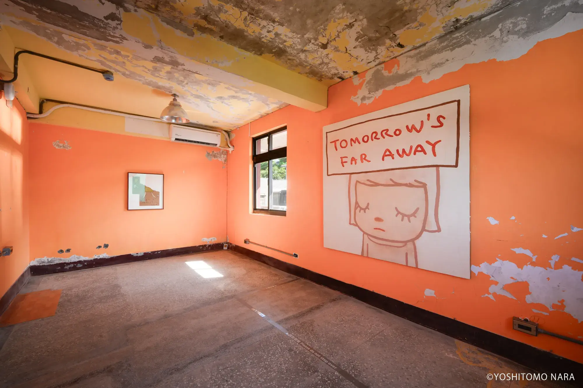 奈良美智「跟著朦朧潮濕的一天去金瓜石」2