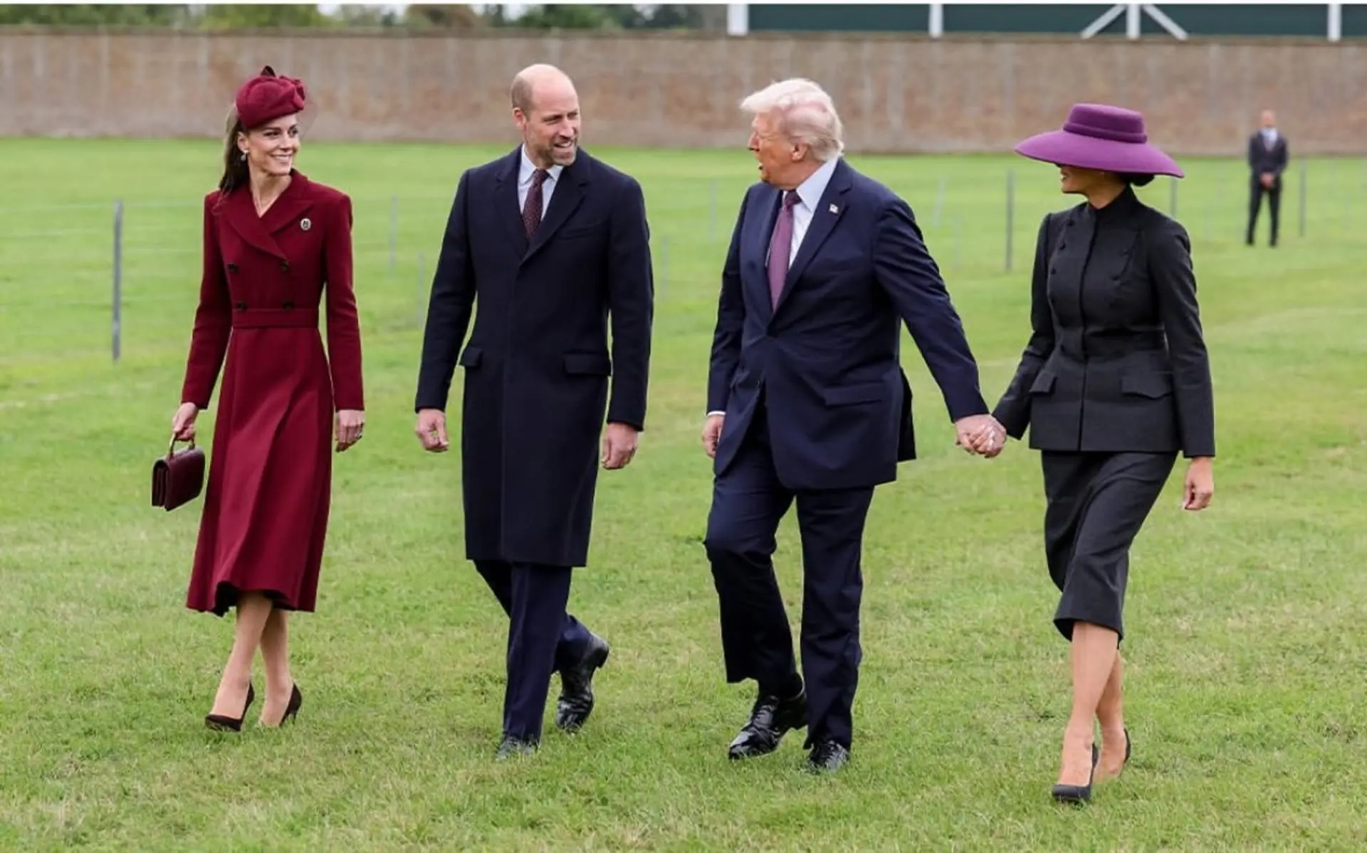 【princeandprincessofwales】時尚外交 凱特王妃穿搭 酒紅禮服