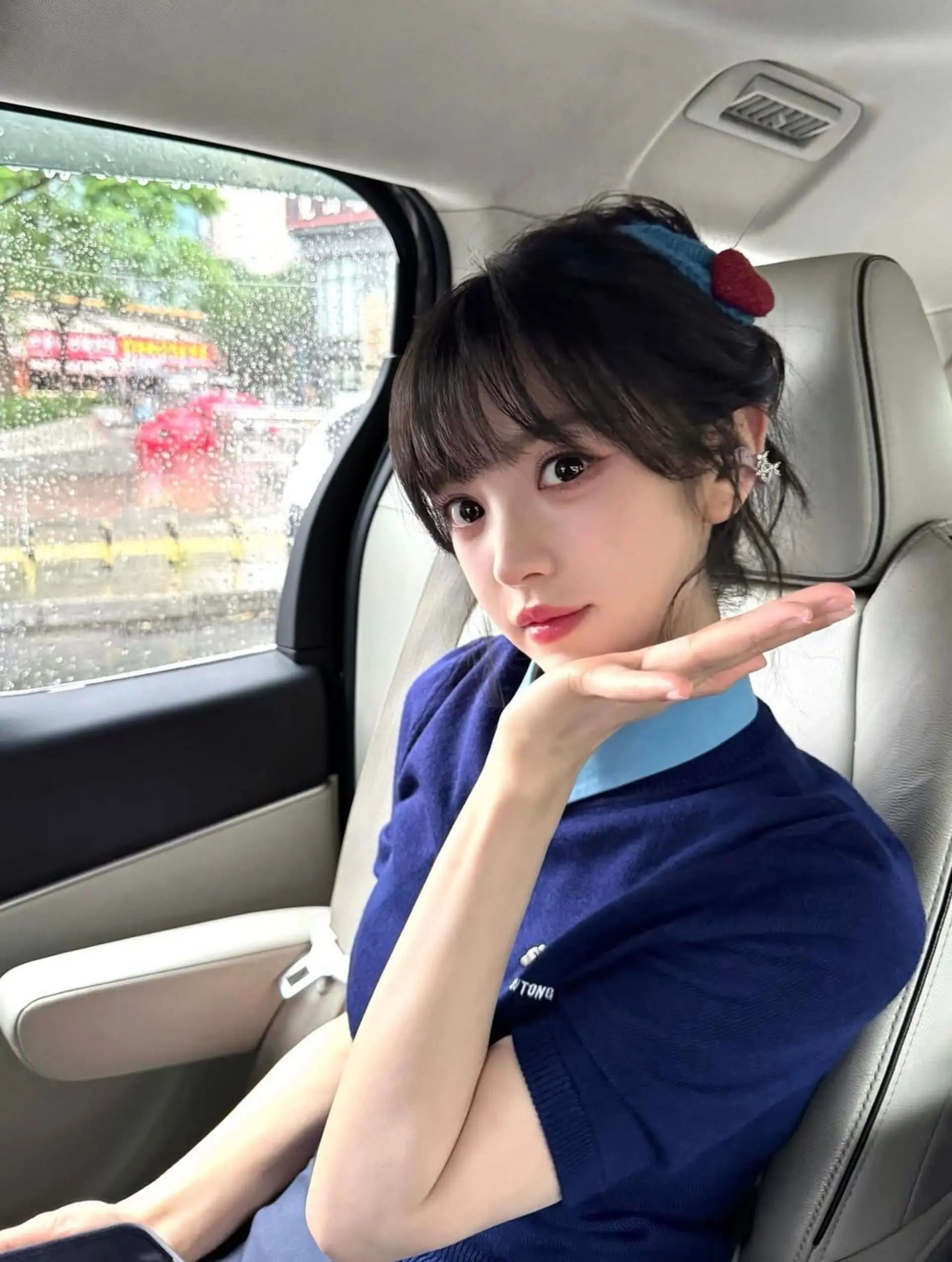 【tttxw.ww】女神田曦薇 田曦薇 私服1